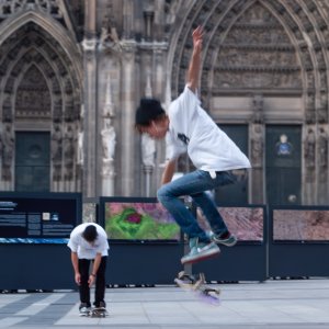 Skateboarden auf der Dom Plattform...... Roland Winkler
