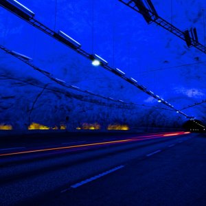 Tunnel...... Wolfgang Rauchfleisch