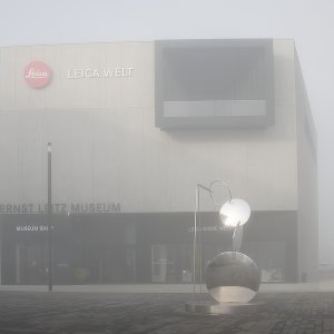 Leica Welt im Nebel...... Werner Schuffenhauer