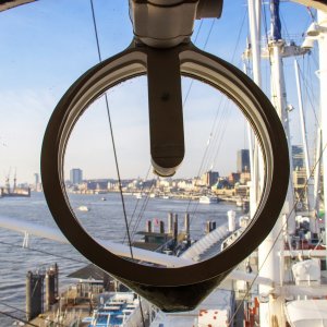 Durchblick Kreuzfahrt...... Horst Tripp
